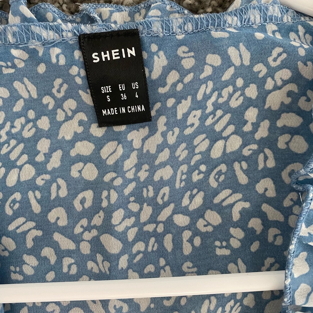 SHEIN Ruffle Dress - Picture 4 of 4